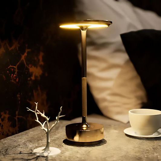 IRIS LED LAMP